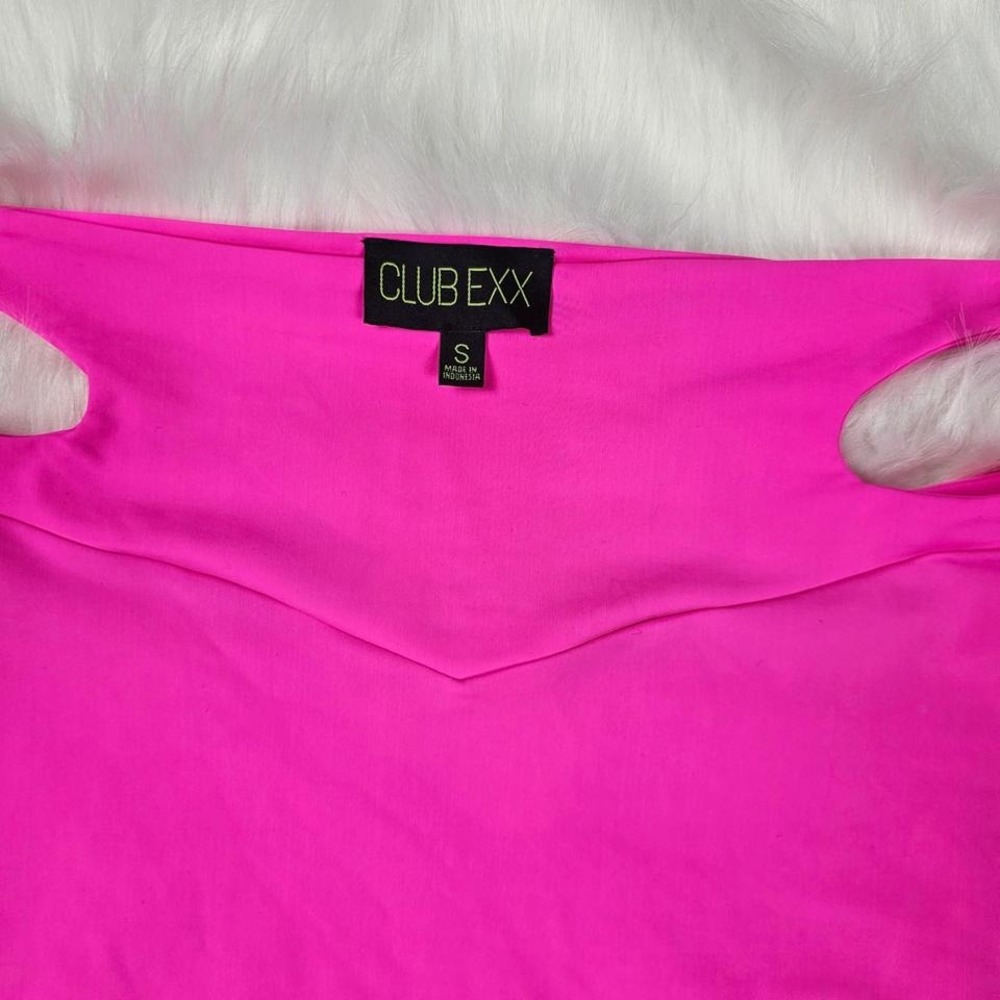 Club‎ Exx Mini Skirt Womens Small Neon Pink Excellent Cutout Rave Festival EDM - Picture 8 of 8